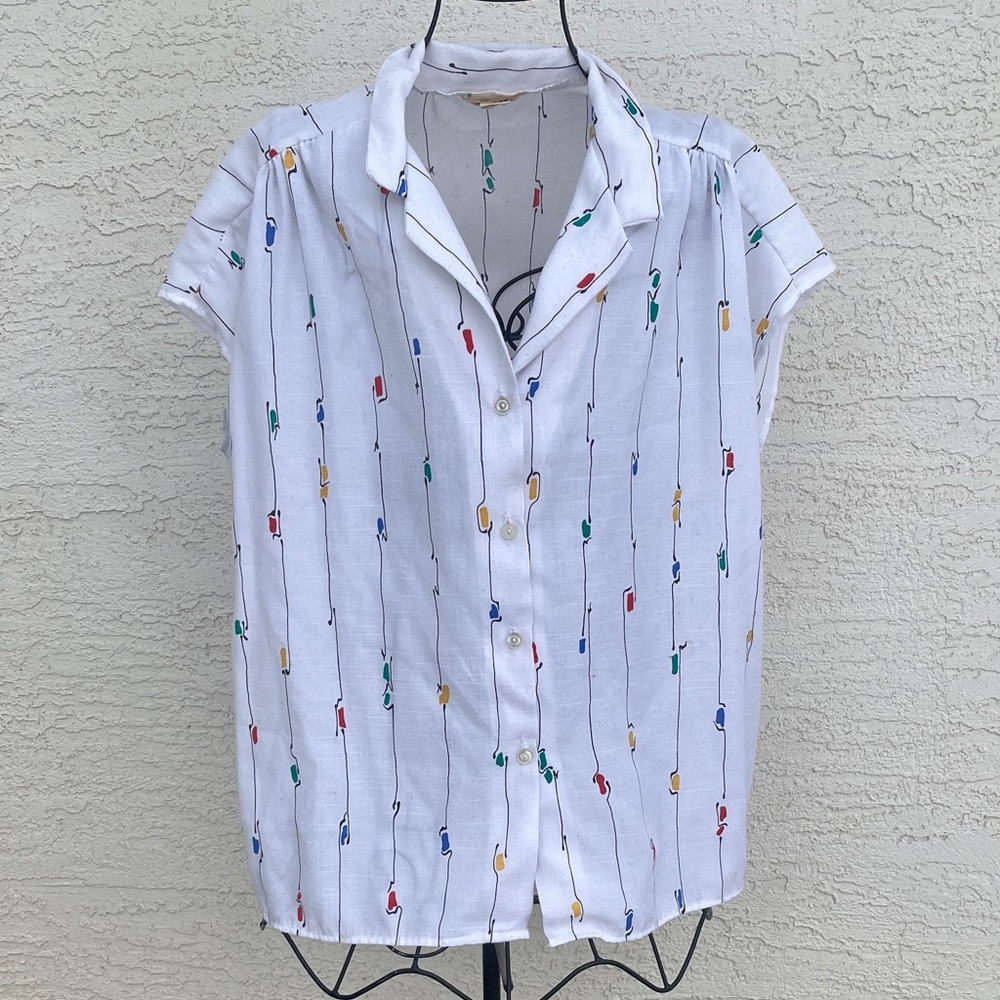 Vintage Sears The Fashion Place Short Sleeve Button-Up Shirt with Colorful Print